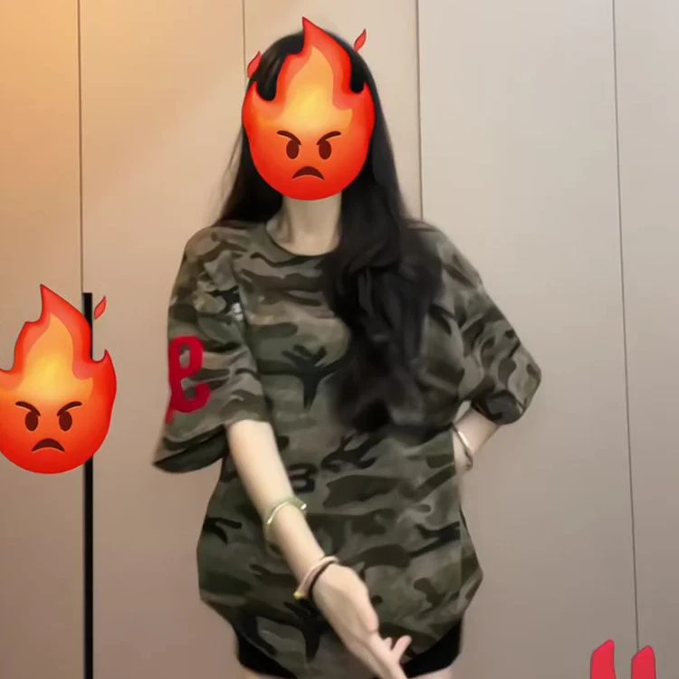美式高街迷彩情侣装短袖t恤女夏季正肩2025新款字母刺绣潮牌上衣
