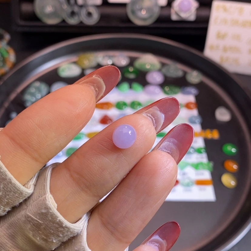 【闪购商品】翡翠挂件未镶嵌蛋面