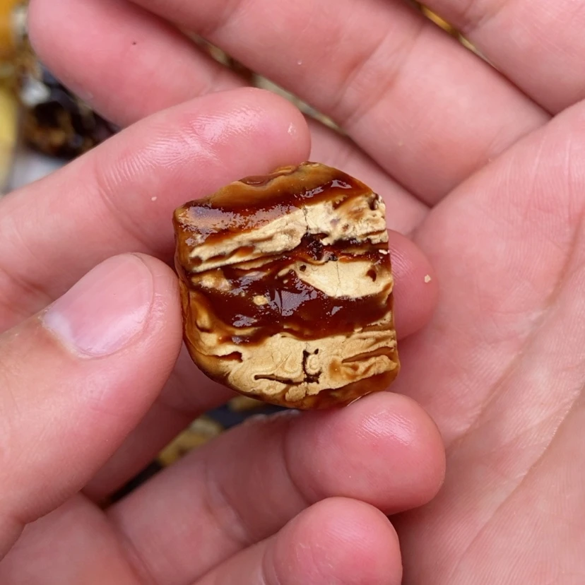 【闪购商品】定制琥珀未镶嵌蜜蜡