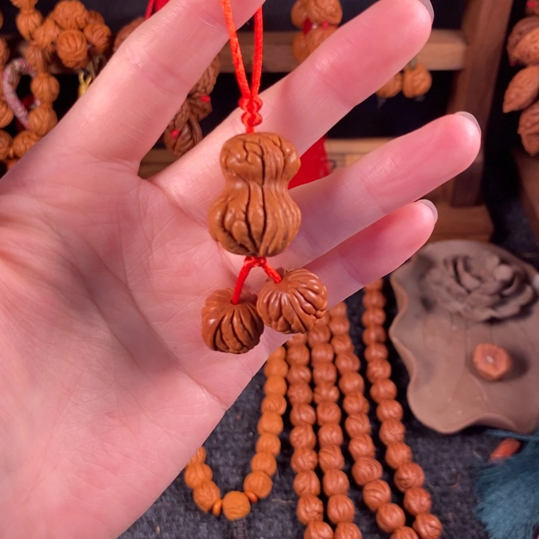 吊坠桃核桃枭挂件