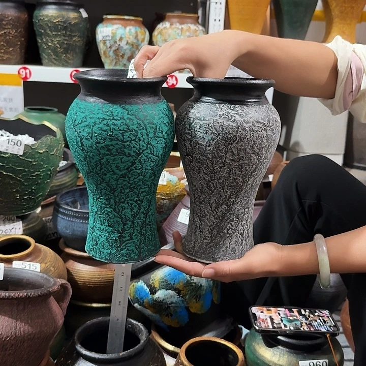 鱼尾瓶一对518高度23口径11