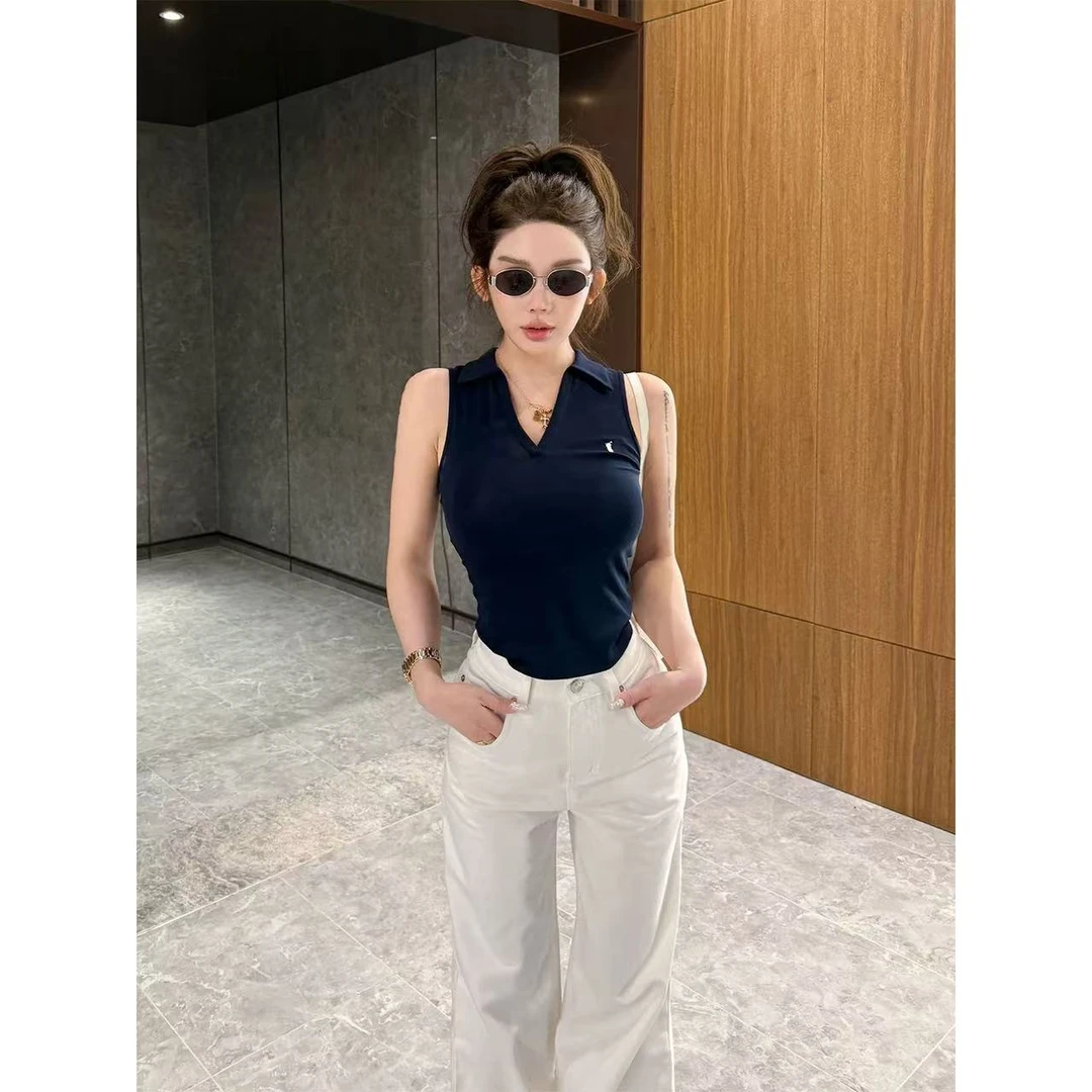 纯欲高级感气质V领无袖背心打底女短款法式气质修身显瘦纯色上衣