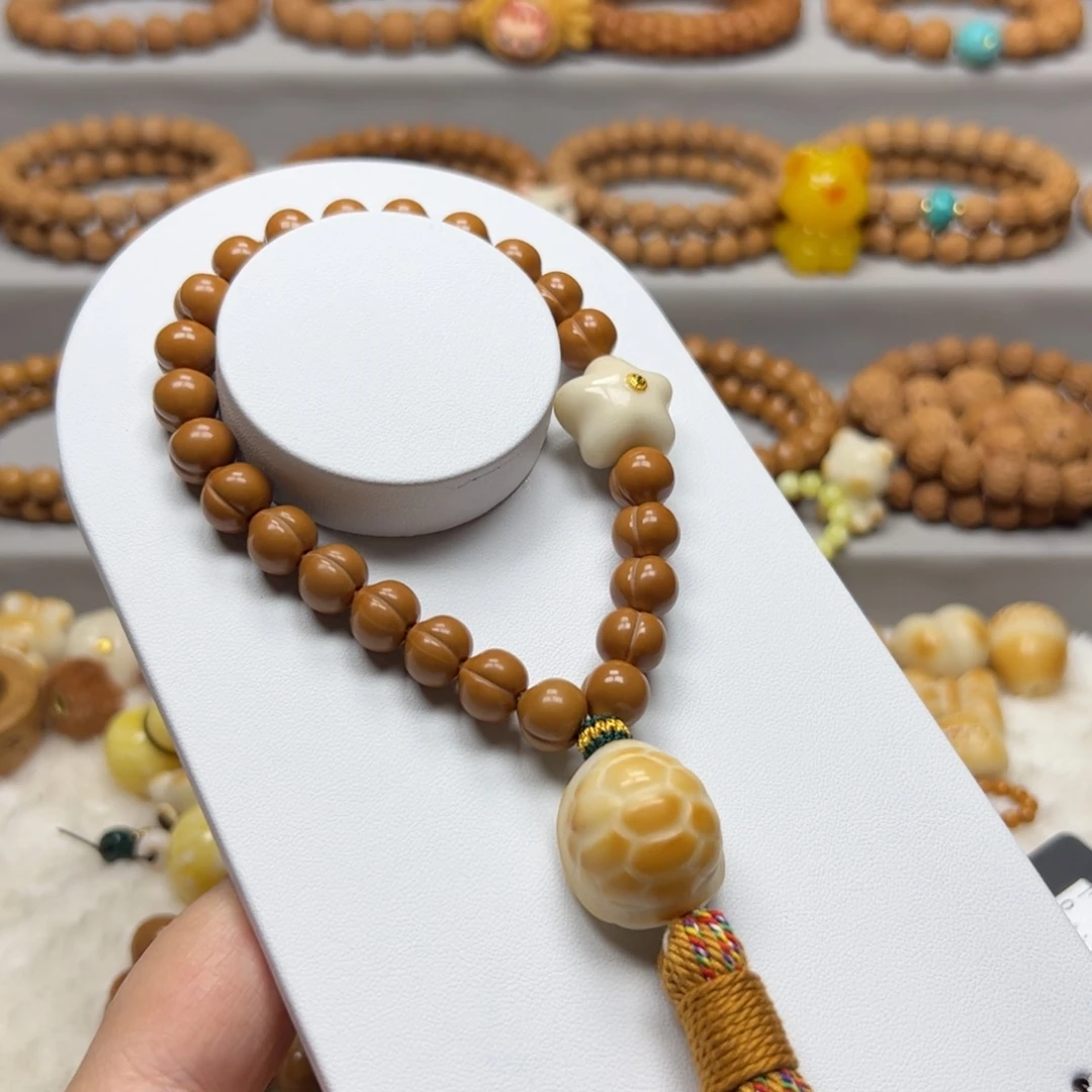 手串猴头核桃10➕屁桃