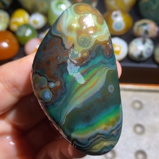 未镶嵌玛瑙/玉髓珠宝半成品57