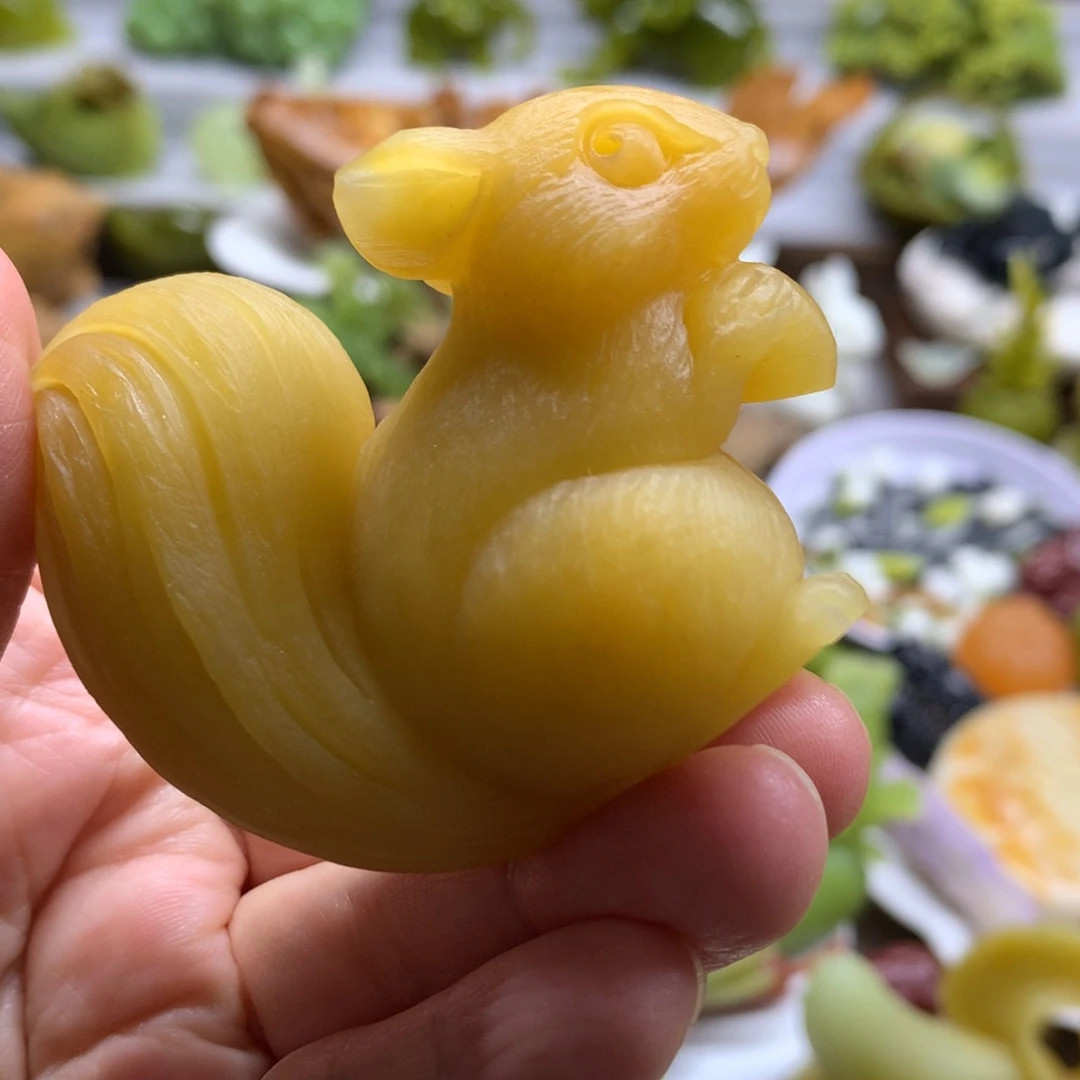 未镶嵌蛇纹石玉摆件