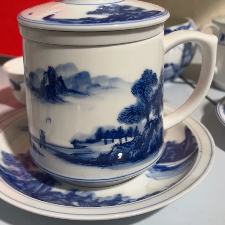 手绘山水微瑕办公杯