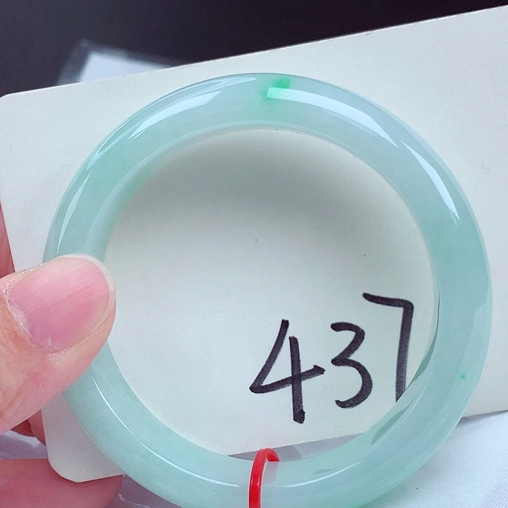 翡翠未镶嵌手镯翡翠