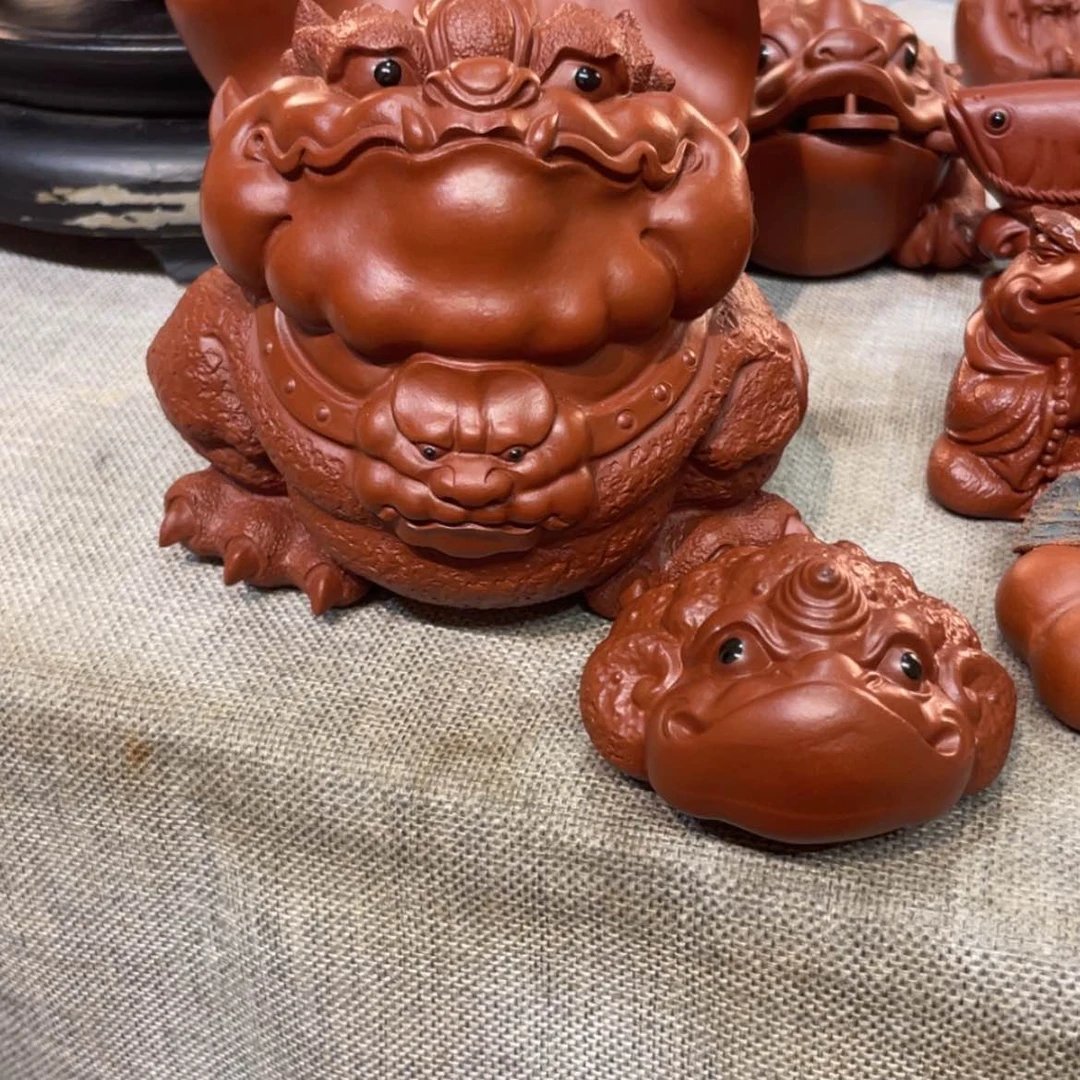 【闪购商品】紫砂茶宠质**叔披风蟾王加个小金蟾