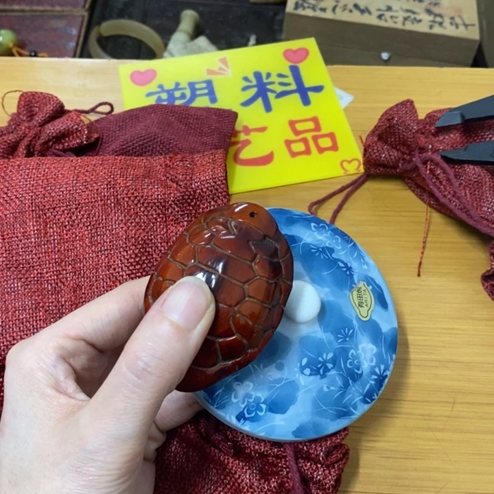 摆件中古工艺品一件