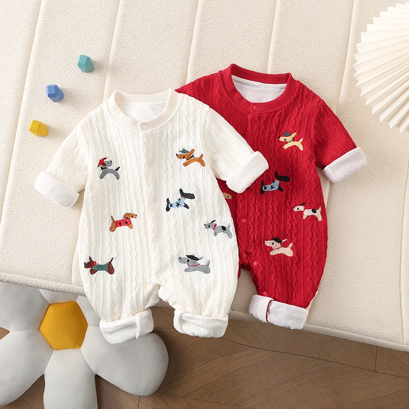 婴儿连体衣男女宝宝春秋薄款新生儿闭档毛线卡通小狗加里哈衣