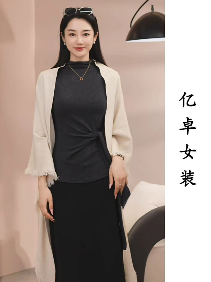 法式慵懒高级感三角大披肩围巾秋冬季女士保暖护颈叠穿搭配