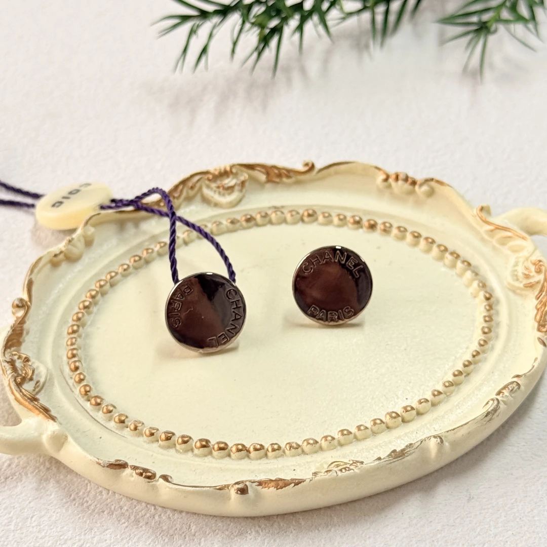 90新 Chanel/香奈儿 【六六中古】孤品简约耳钉te4830