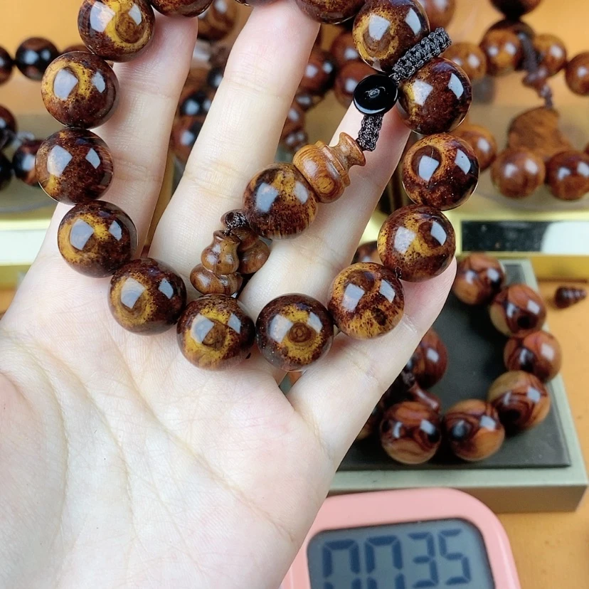 【闪购商品】黄花梨/降香黄檀凯****饰