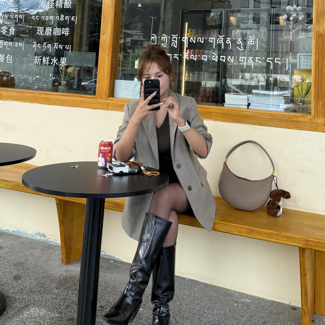 私服 杂色灰豆绿