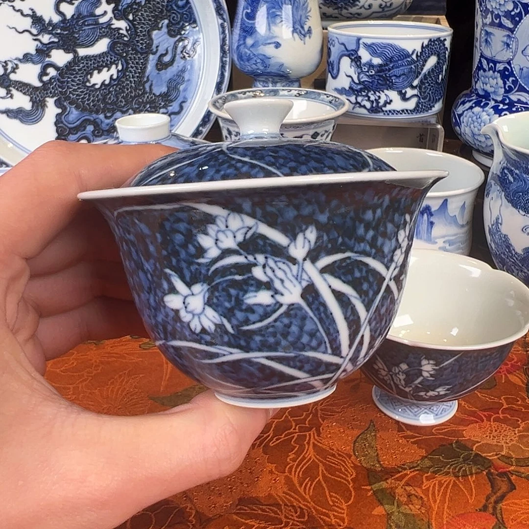 杯子瓷元煦窑蓝底幽兰花盖碗