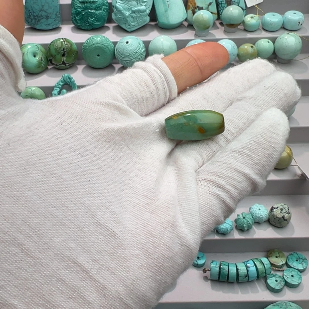 绿松石未镶嵌卡10.8桶珠