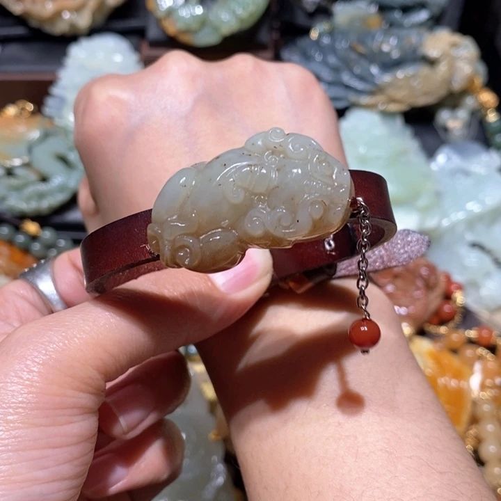 岫玉毛衣链未镶嵌