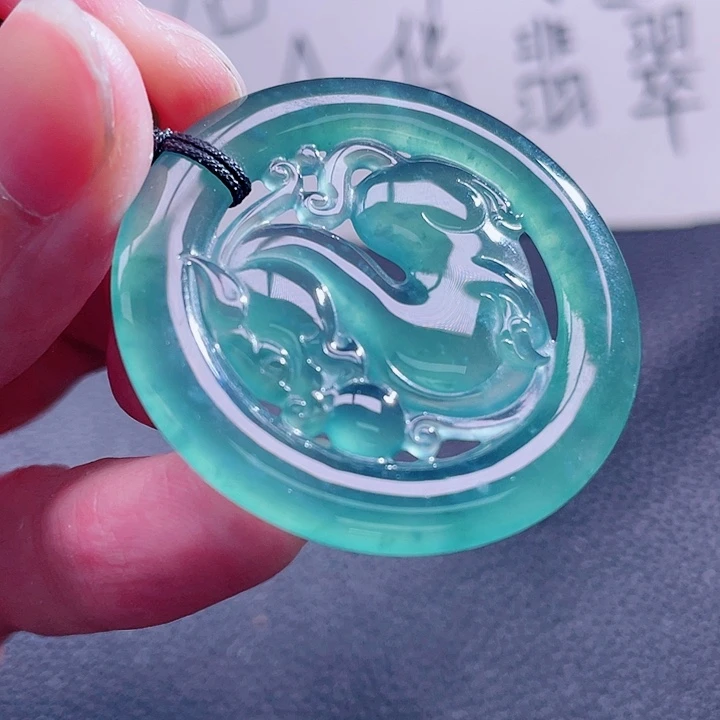 翡翠颈饰未镶嵌99999999999