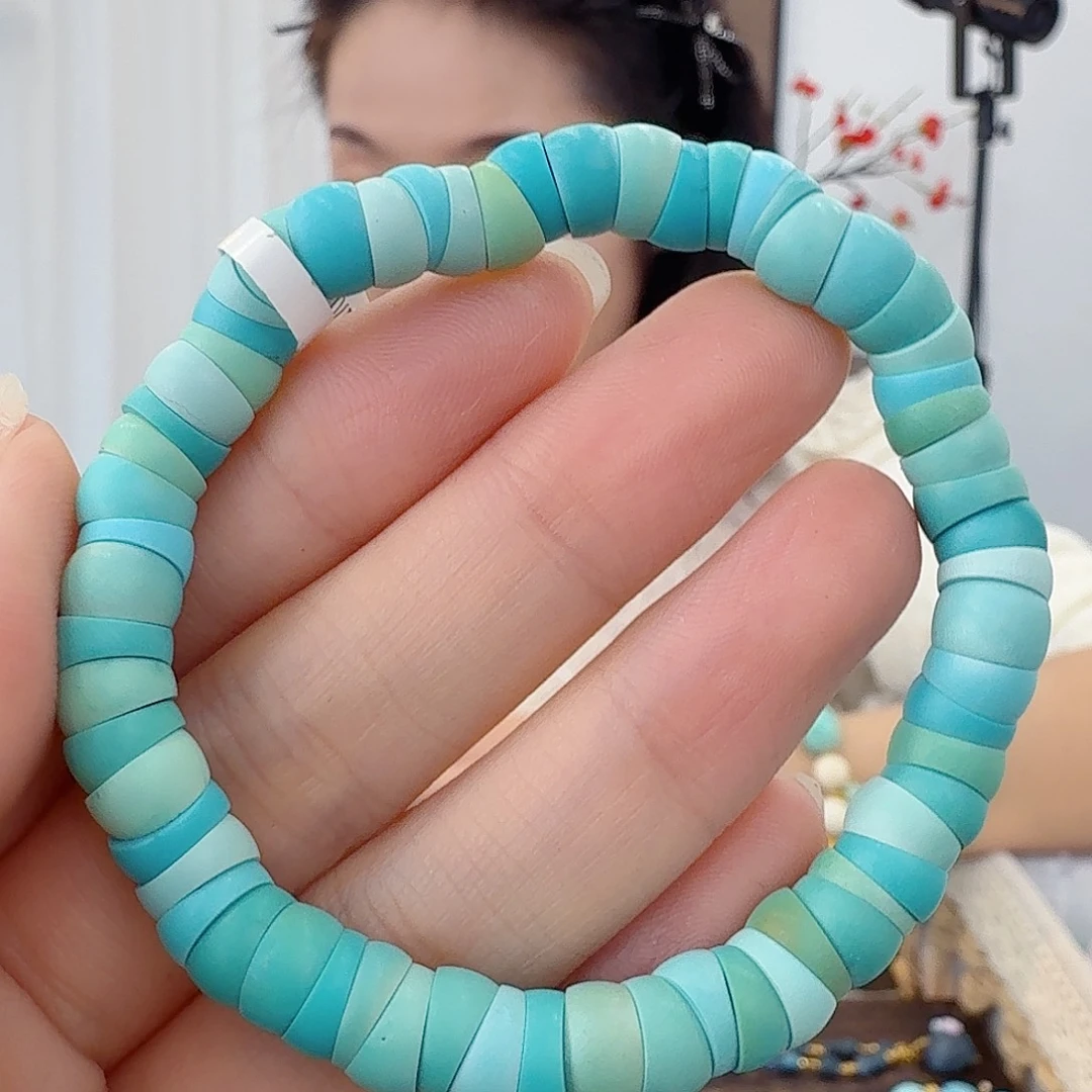 香***菜绿松石未镶嵌珠宝奇石