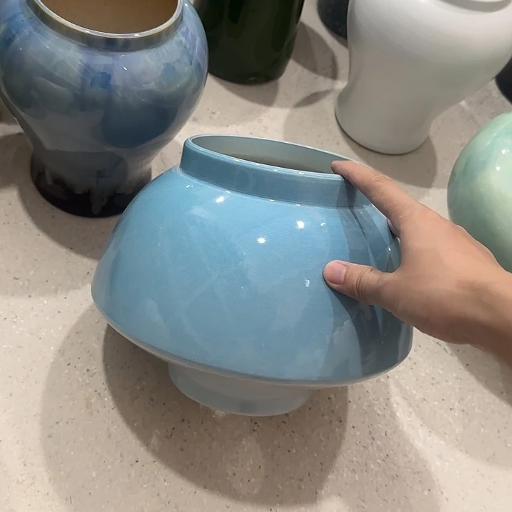 白泥花盆微瑕有孔