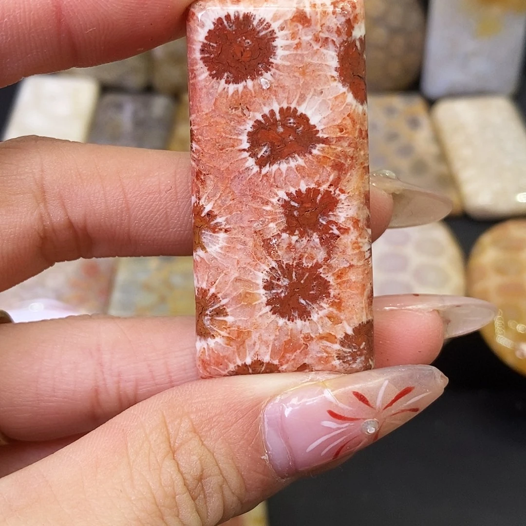 硅化玉颈饰合金绿**沙