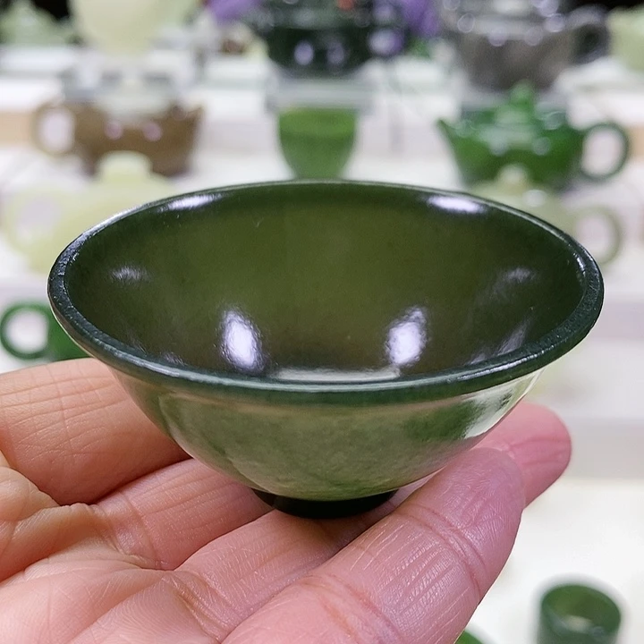 未镶嵌和田玉挂件茶杯40m l