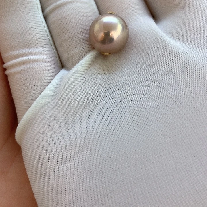 淡水珍珠吊坠(赠链)18K金镶嵌