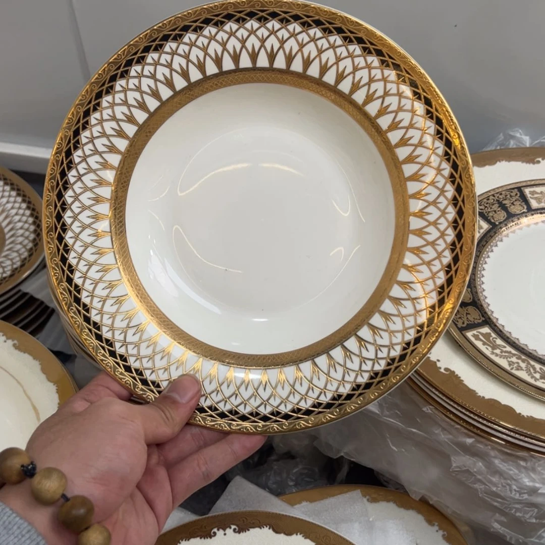 【闪购商品】瓷片超****爱9寸草帽盘五个一单