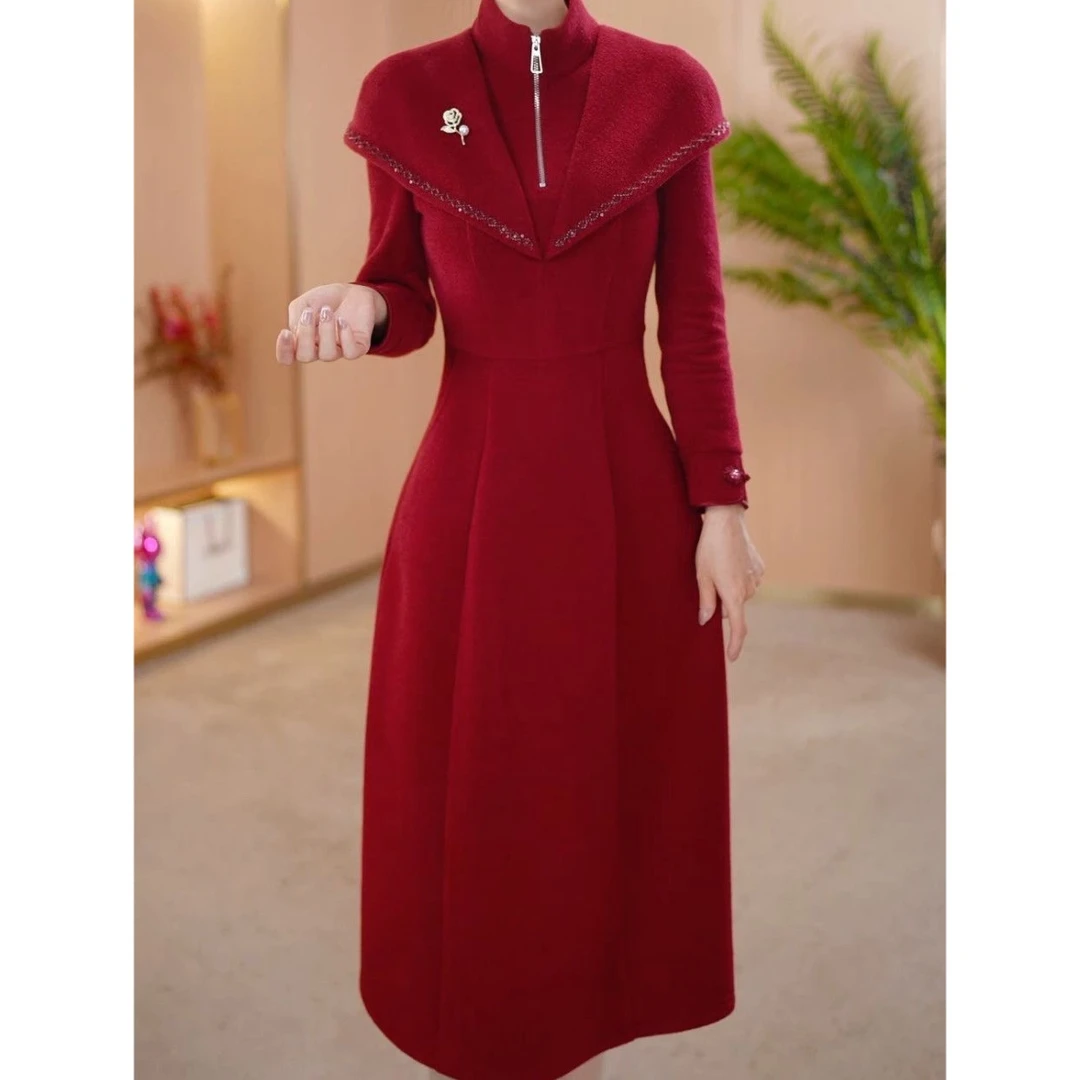 【宸紫女装】25182冬季穿搭连衣裙女新款精致女人收腰中长款裙子