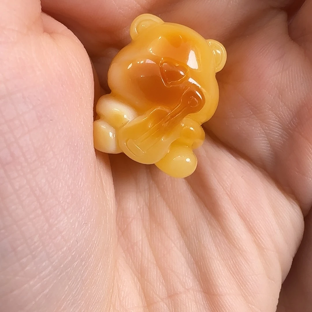 琥珀珠宝奇石未镶嵌?***吖