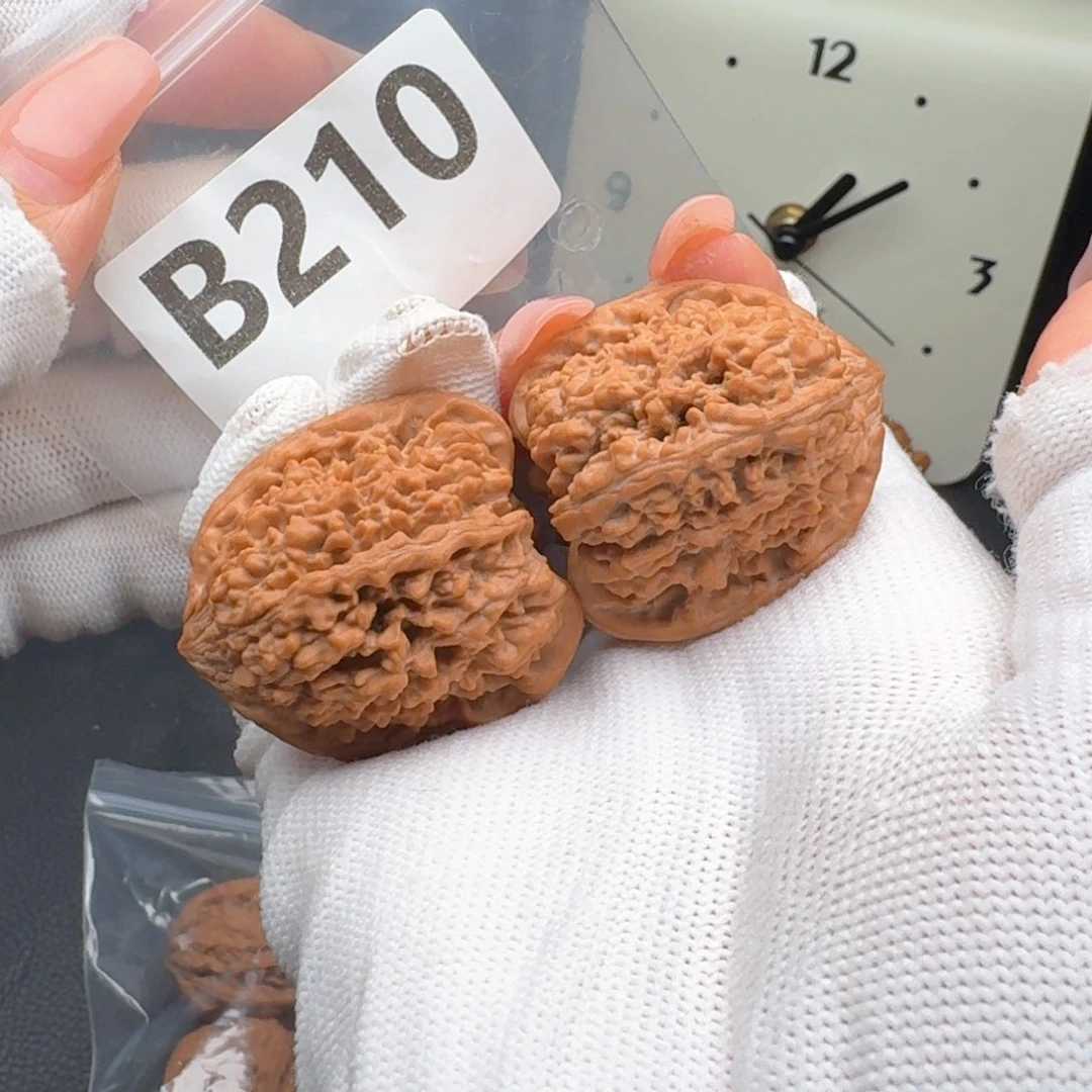 吊坠文玩核桃35满天星B210