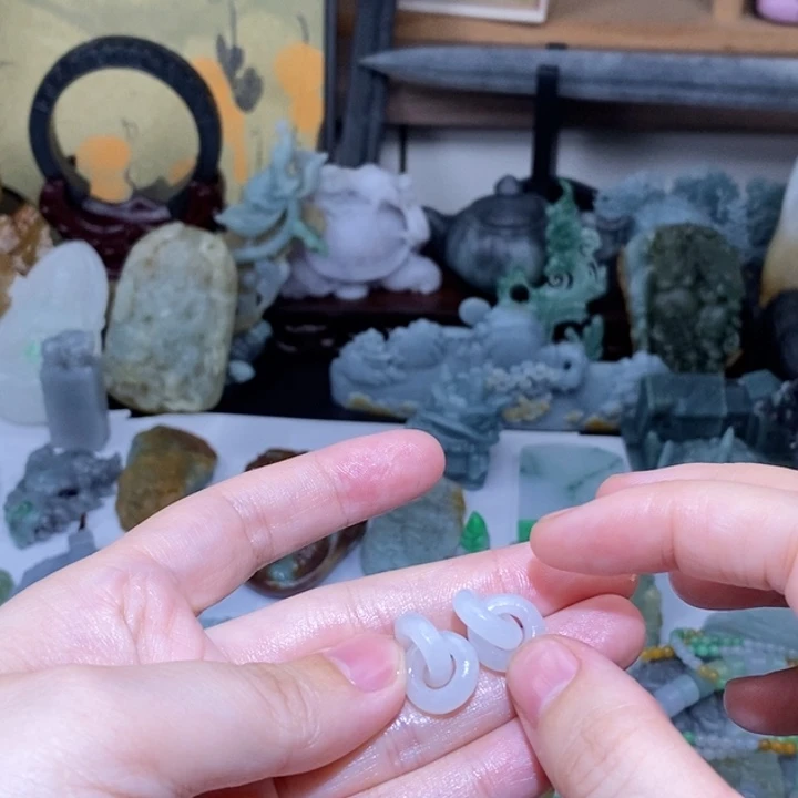 冰****未镶嵌定制翡翠翡翠