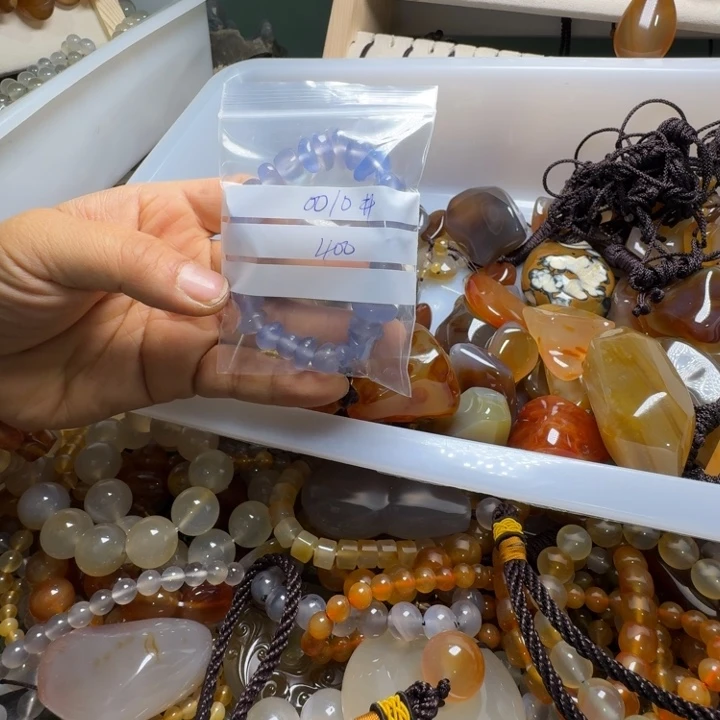 清***月玛瑙/玉髓未镶嵌颈饰0010