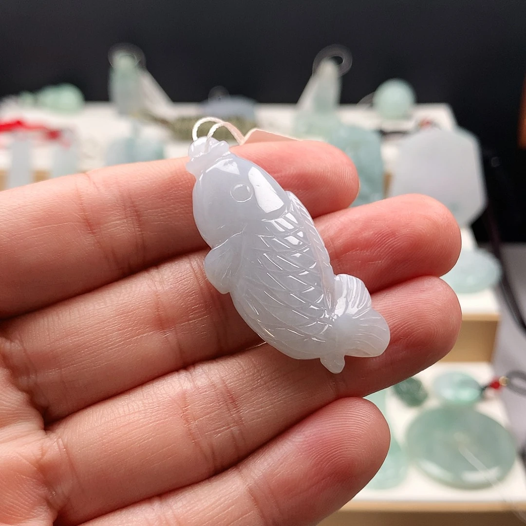 翡翠未镶嵌吊坠(不含链)23锦鱼