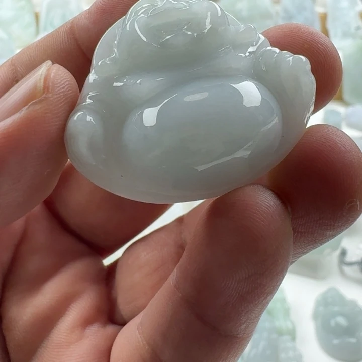 翡翠未镶嵌颈饰天然缅甸A货翡翠