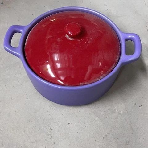 微瑕，明火，口径21高度9带盖，2L