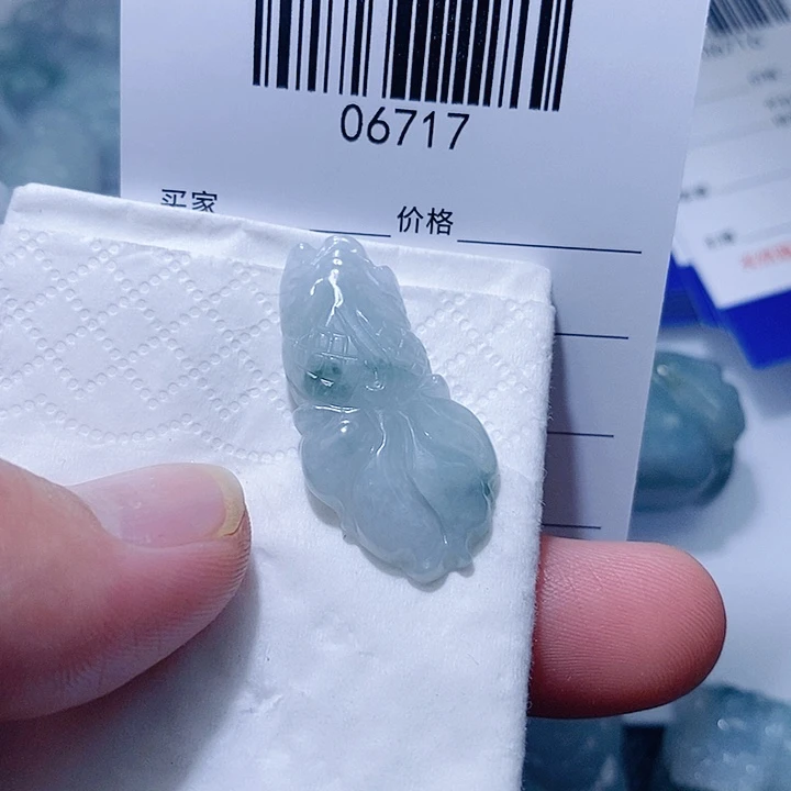 翡翠未镶嵌颈饰天光墟翡翠市场现金代购