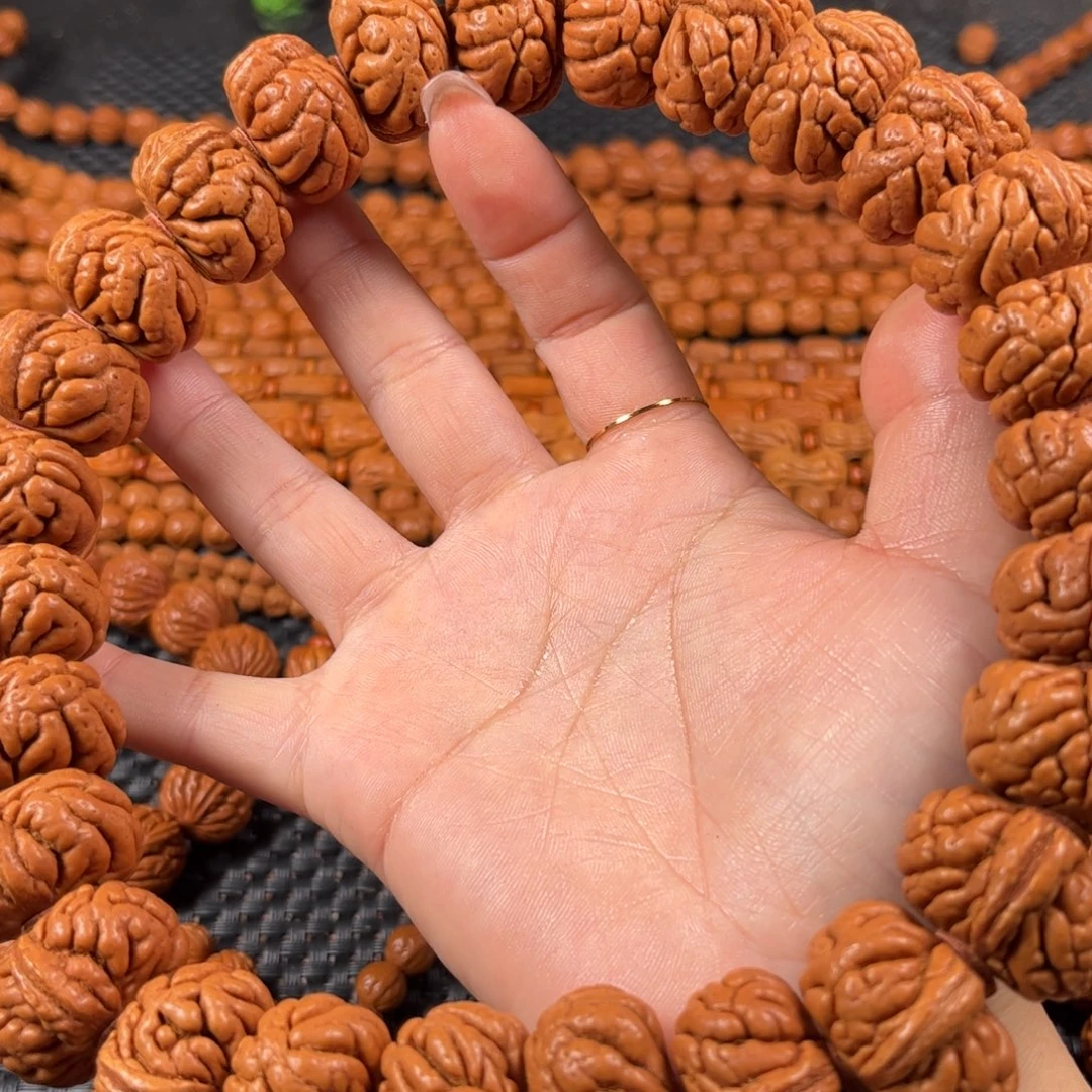 青***空桃核手串Y11链接手串