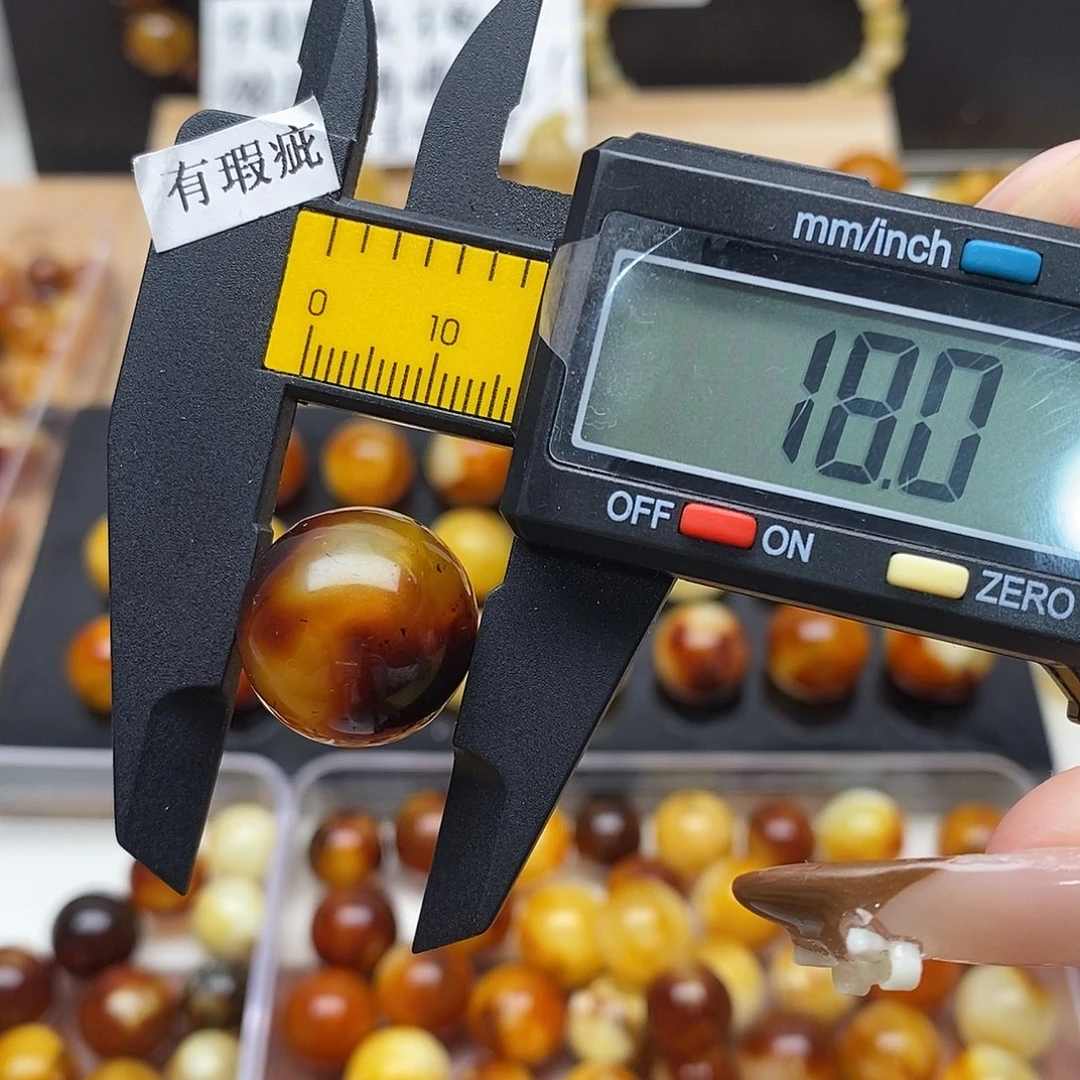 虫珀未镶嵌裸石蜜蜡835