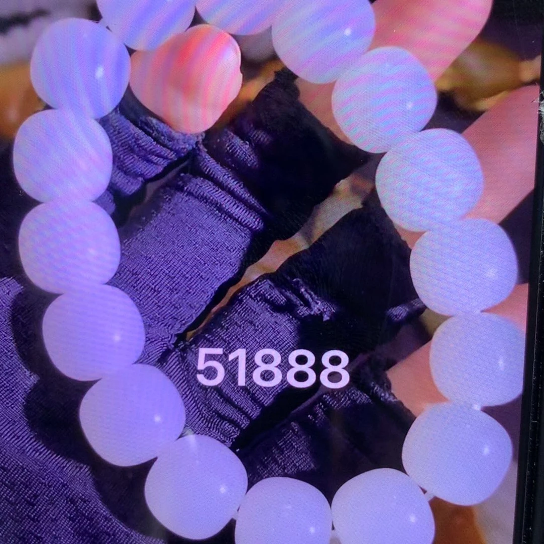 和田玉颈饰未镶嵌永****司