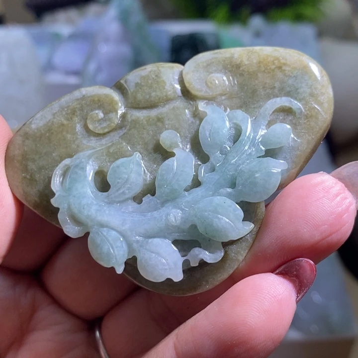 【闪购商品】翡翠挂件未镶嵌花