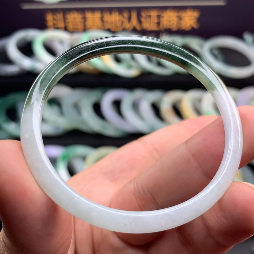 【闪购商品】定制翡翠未镶嵌54贵妃