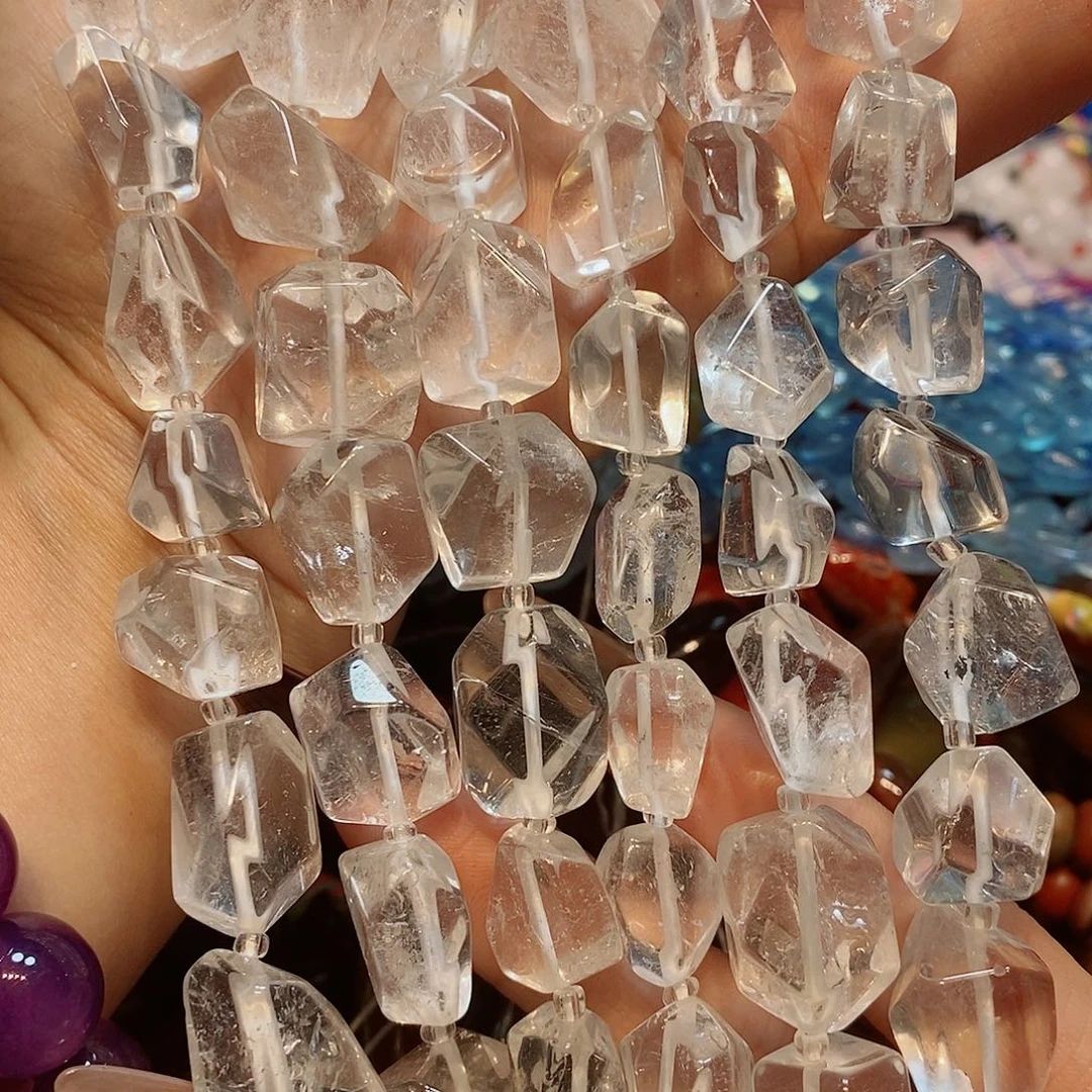 玛瑙/玉髓未镶嵌珠宝半成品白水晶随型一条