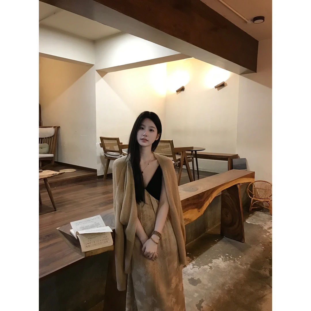 W51【墨染金秋】新中式女显瘦优雅拼接重工提花吊带v领可调节长裙