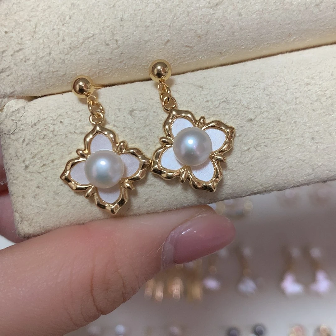 淡水珍珠耳饰合金