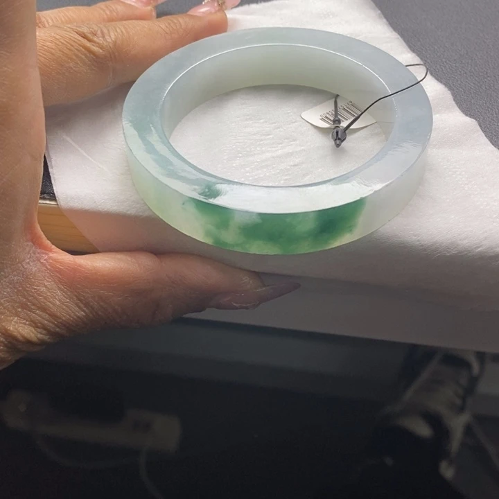 定制翡翠翡翠手镯未镶嵌
