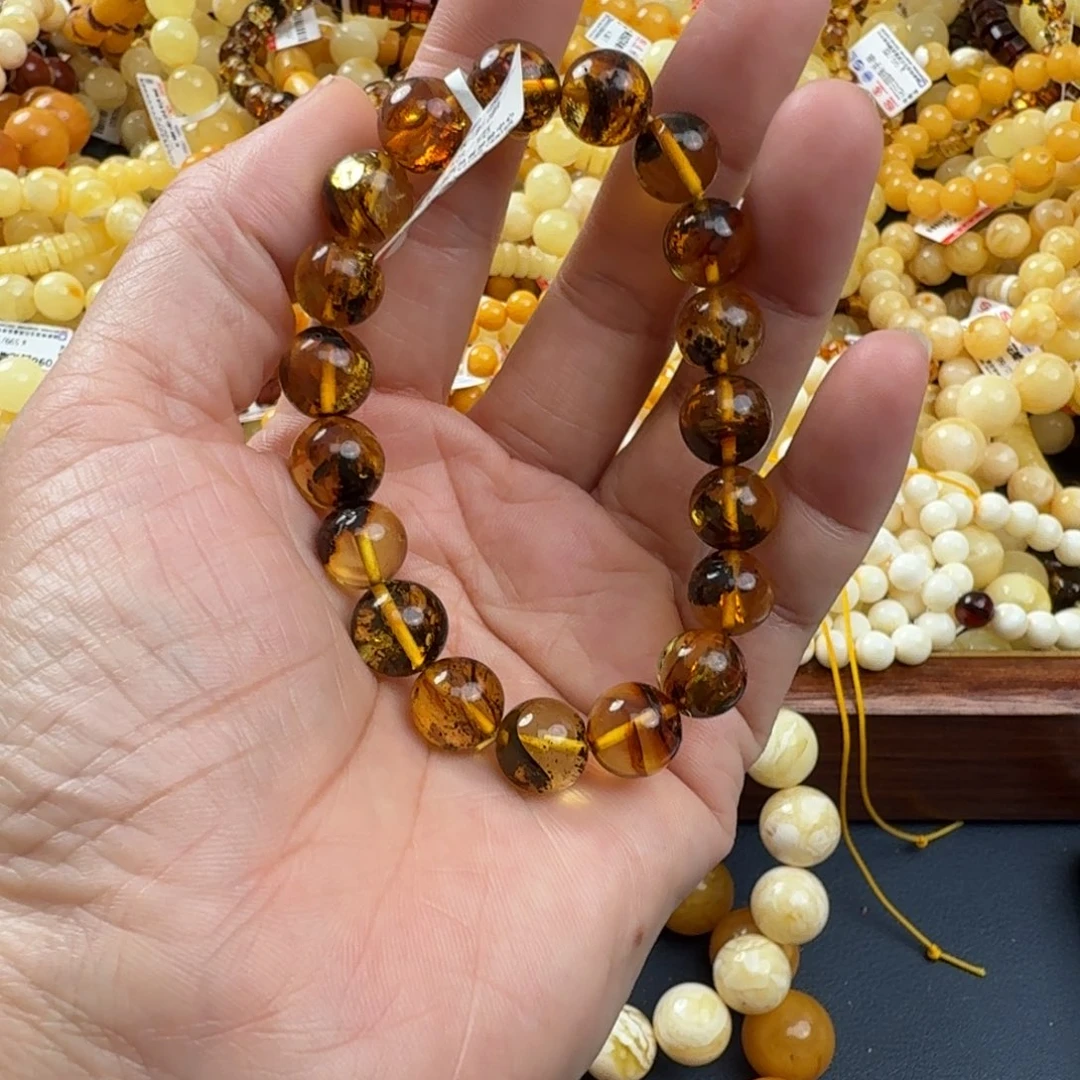 琥珀未镶嵌珠宝奇石
