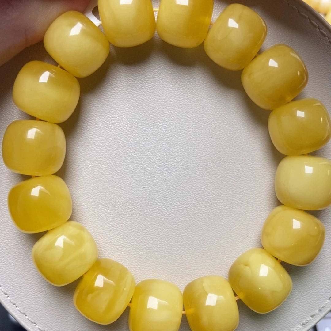 蜜蜡未镶嵌珠宝奇石276