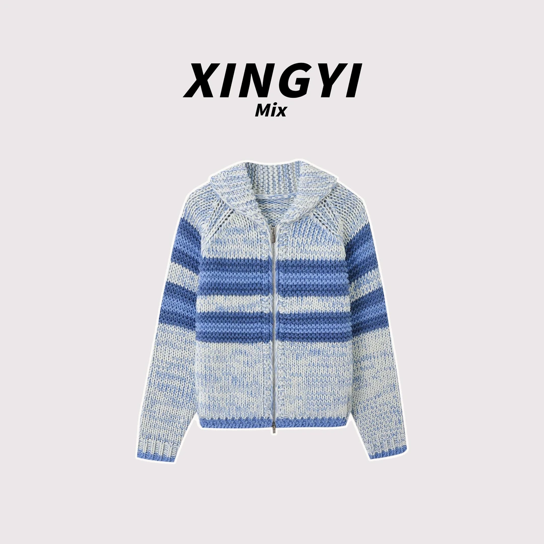 『XINGYI』费尔岛蓝~撞色条纹重工慵懒风针织拉链衫XY9505