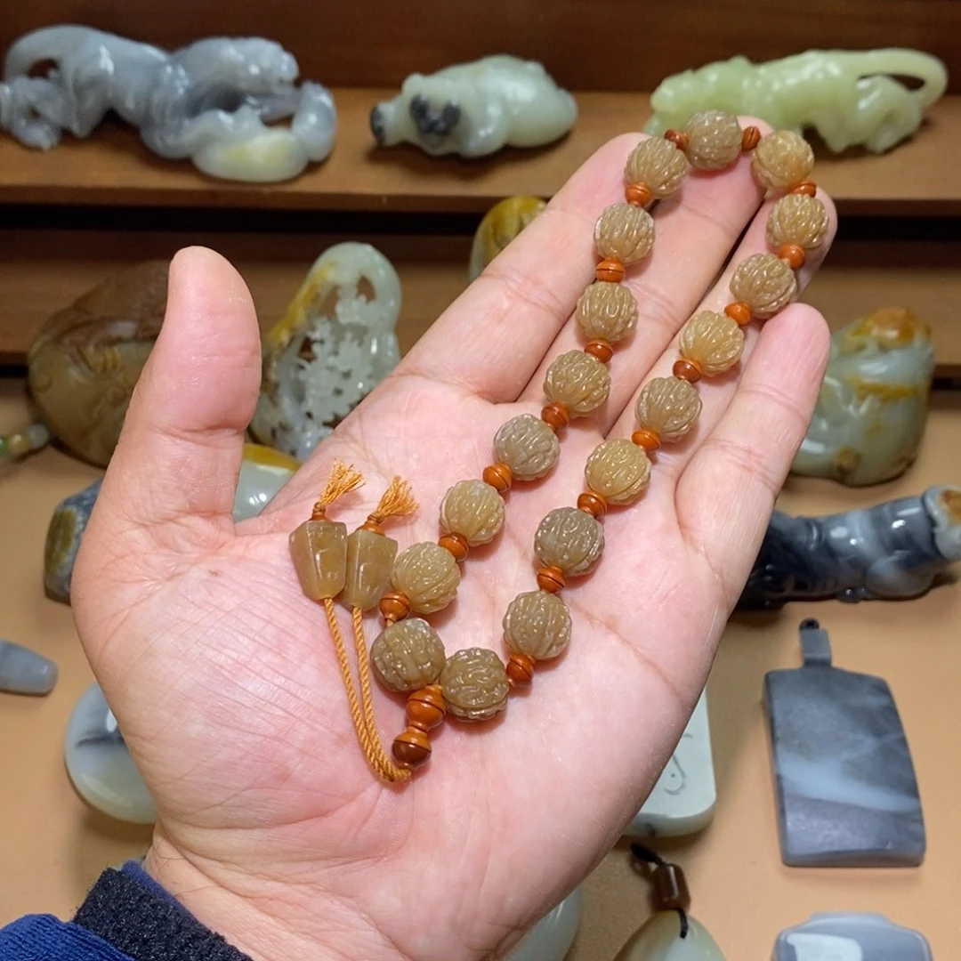 未镶嵌和田玉把件